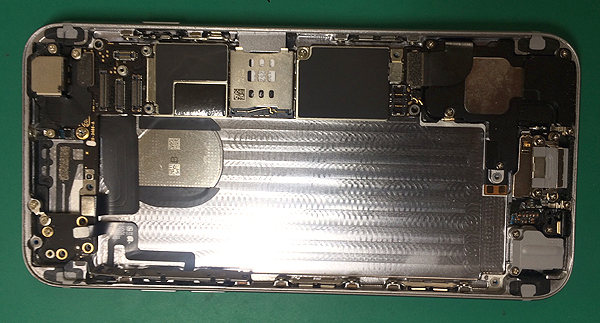 iPhone6のマナーボタンとイヤースピーカー修理レポート - iPhone修理はiPhoneリペアサービスにお任せください！